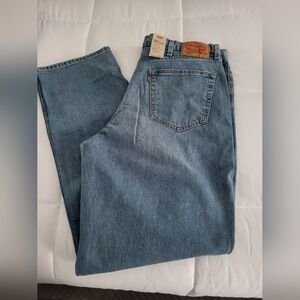 Levi's Relaxed Fit Men's Jeans in Classic Blue